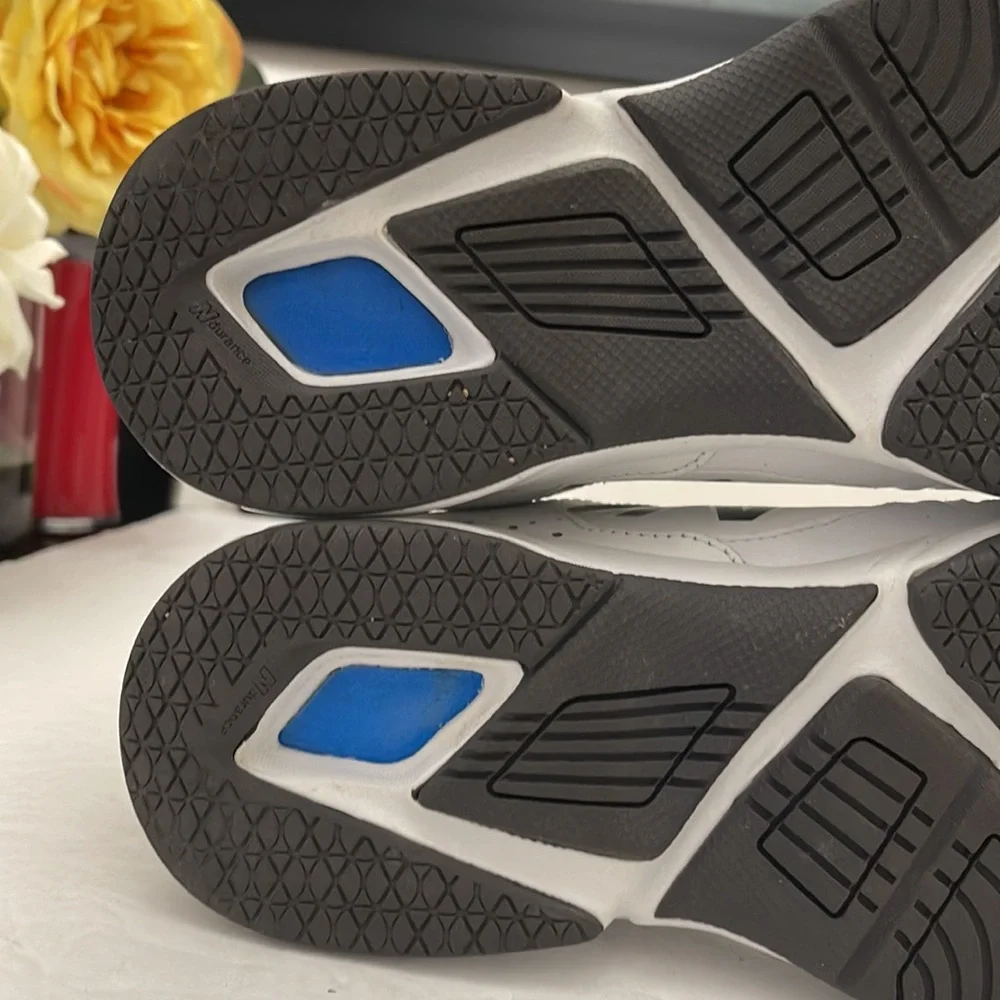 NEW BALANCE 519 RUNNING SNEAKERS MENS SIZE 8.5